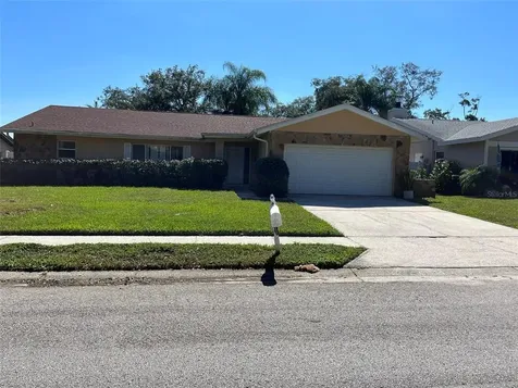 3129 Hillside Lane Safety Harbor FL 34695