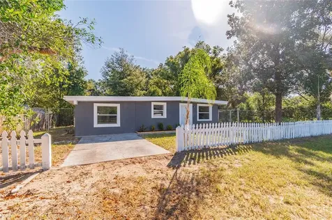 5938 16th Street Zephyrhills FL 33542