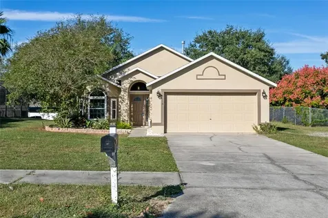 1114 Breezy Knoll Street Minneola FL 34715