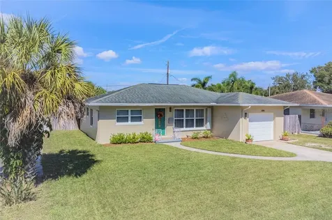 4119 Dartmouth Avenue N St Petersburg FL 33713