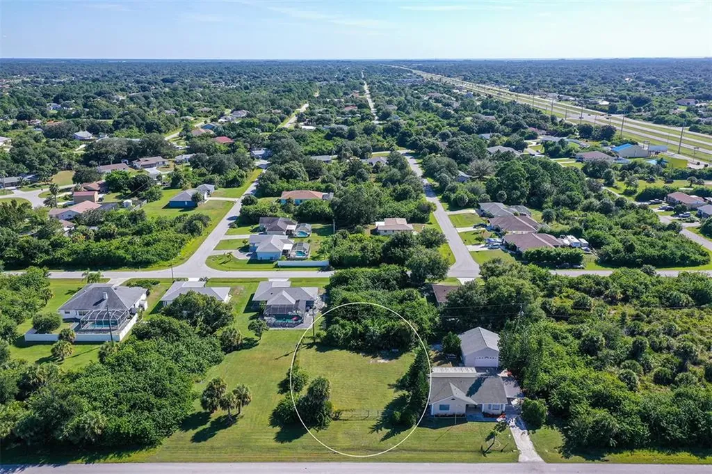 6368 Grayson Street Englewood FL 34224