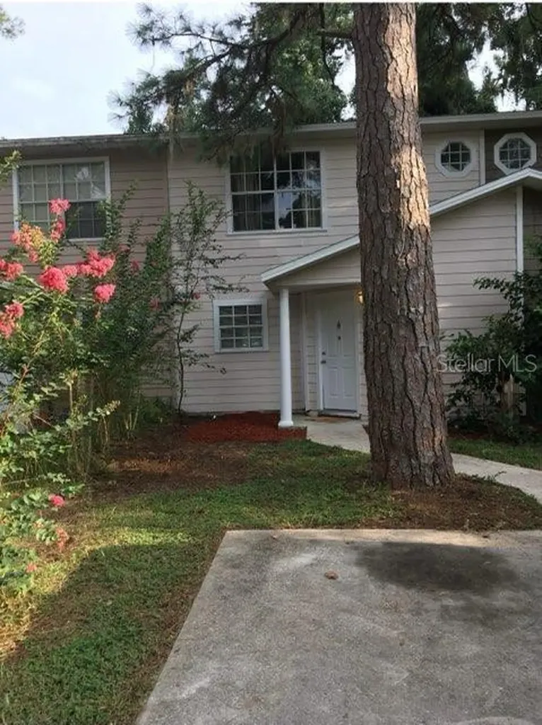 2911 SW 38th Place Gainesville FL 32608