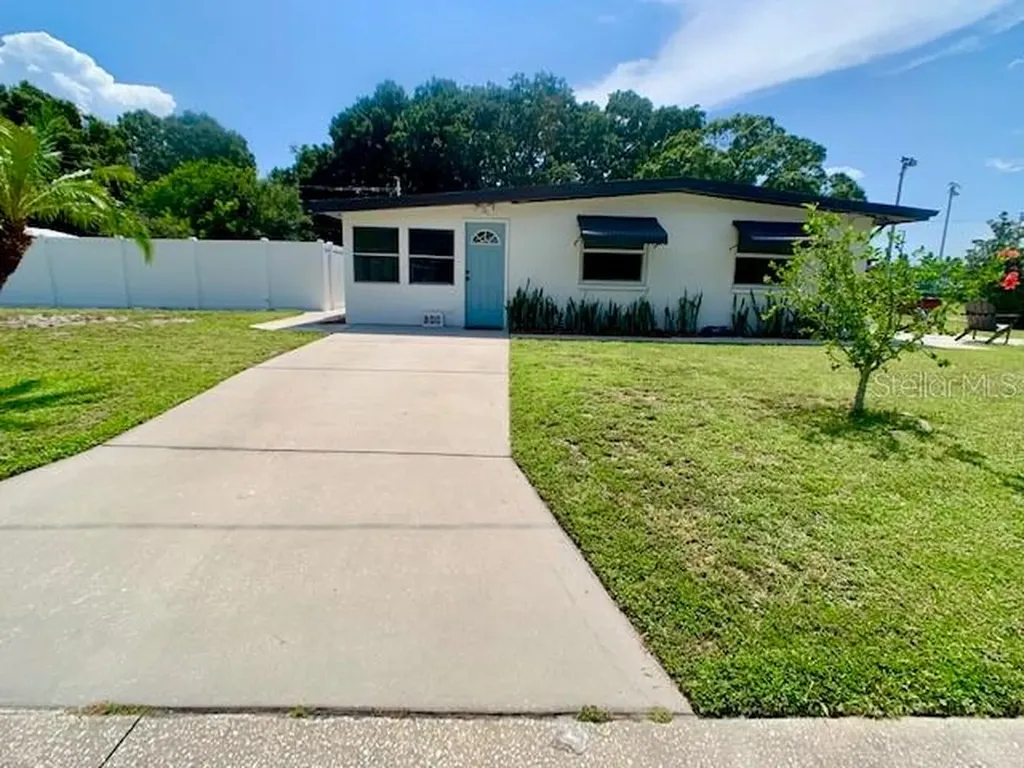 800 Atwood Avenue N St Petersburg FL 33702