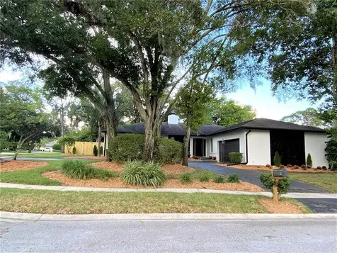 70 Lakeview Court Palm Harbor FL 34683