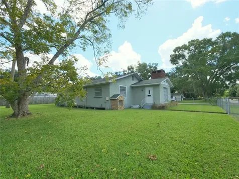 10008 Massachusetts Street Gibsonton FL 33534
