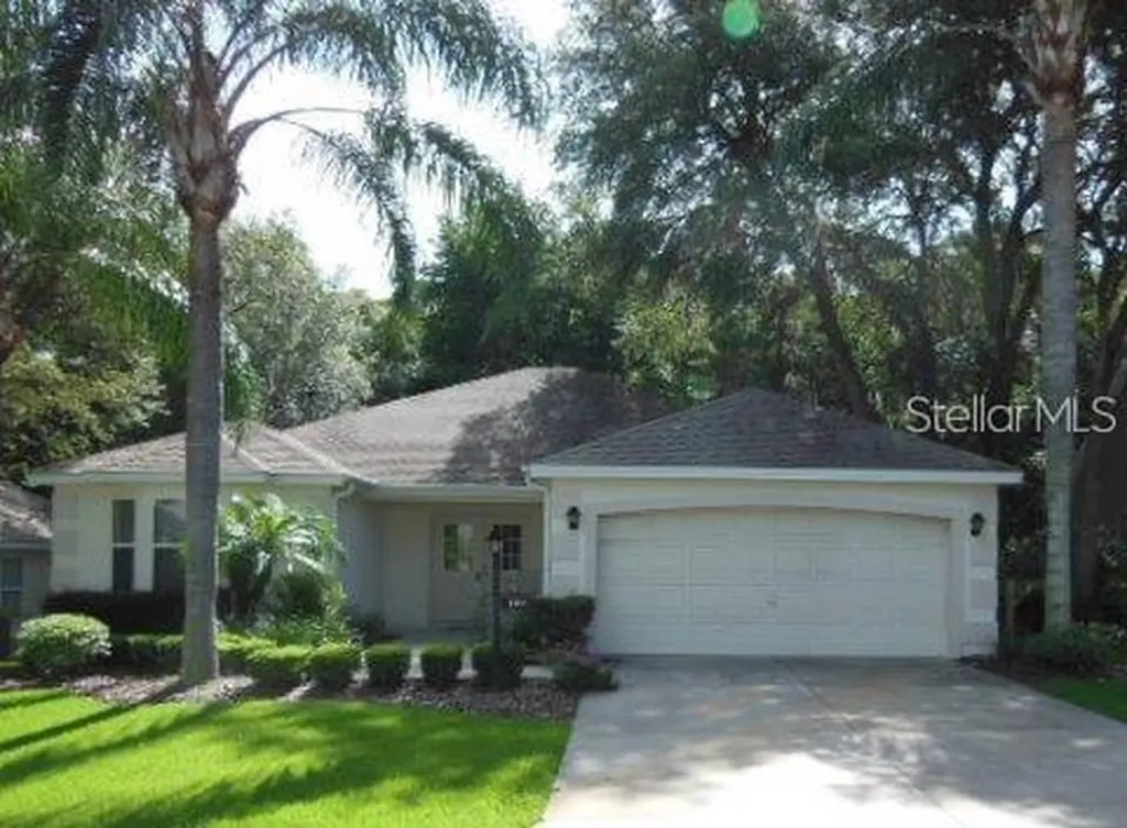 109 Costa Mesa Drive Lady Lake FL 32159