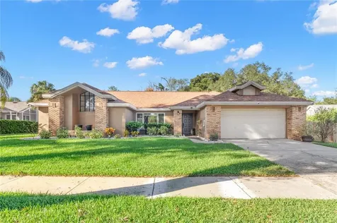1406 Oxfordshire Court Brandon FL 33510
