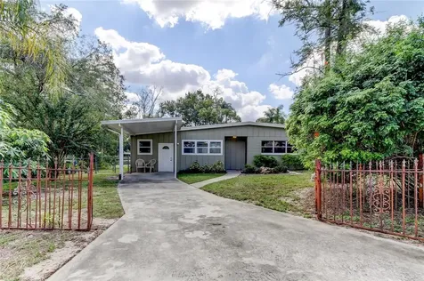 2126 W Hiawatha Street Tampa FL 33604