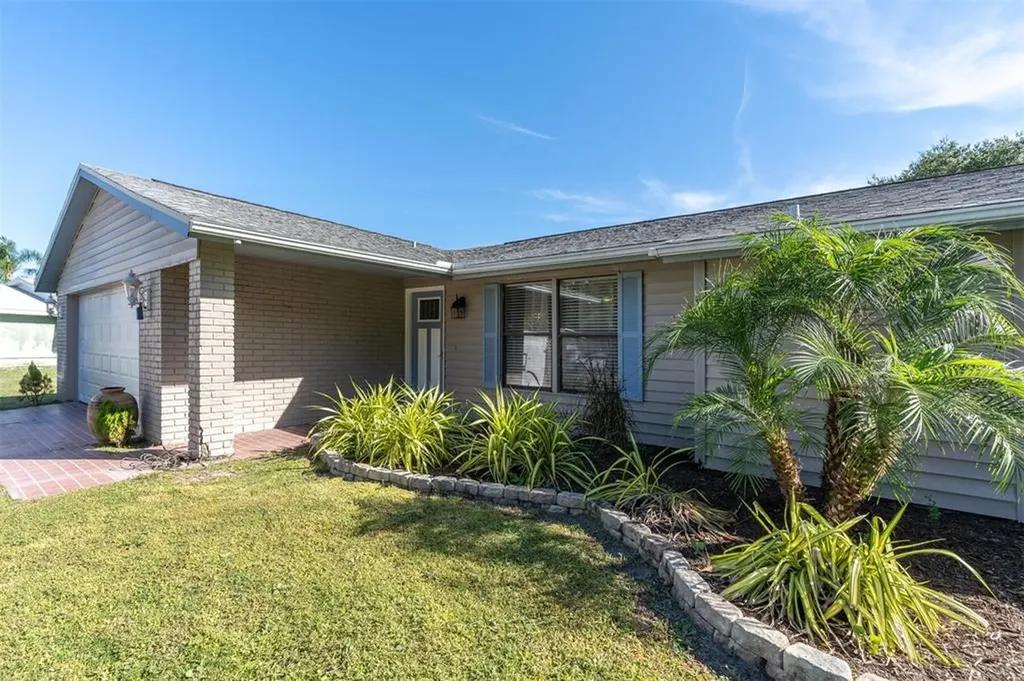 638 Shorelake Place Oldsmar FL 34677