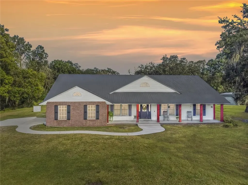 420 S Saddle Creek Farm Road Lakeland FL 33801
