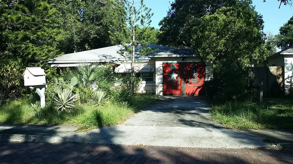 162 6th Street NW Largo FL 33770