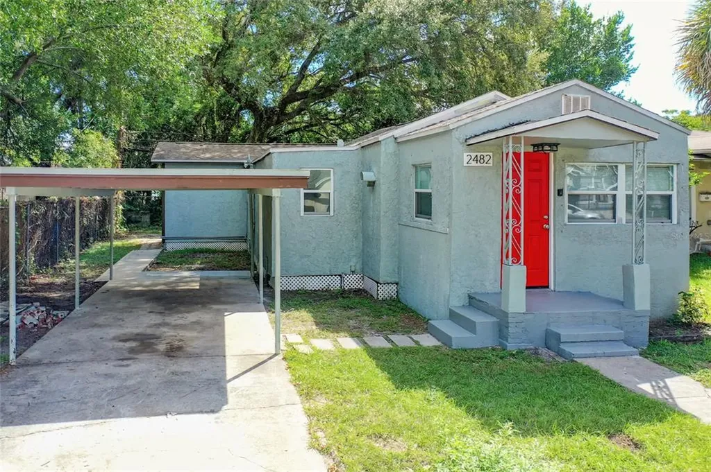2482 15th Avenue S St Petersburg FL 33712
