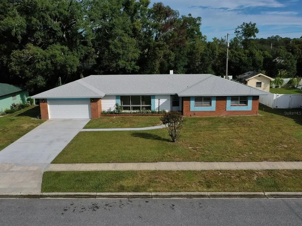 310 Idyllwilde Drive Sanford FL 32771