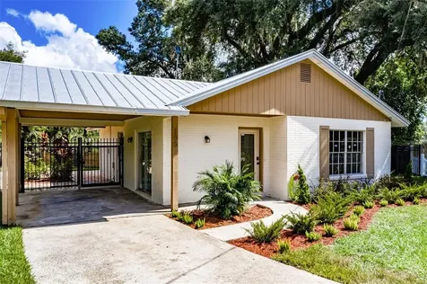 105 Euclid Loop Seffner FL 33584