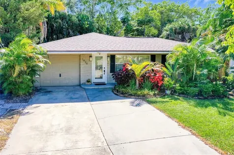 1926 New Hampshire Avenue NE St Petersburg FL 33703