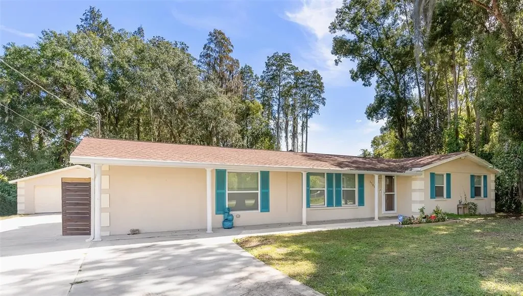 17203 Orangewood Drive Lutz FL 33548