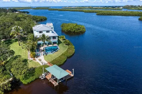 1202 Frisbie Road Ruskin FL 33570