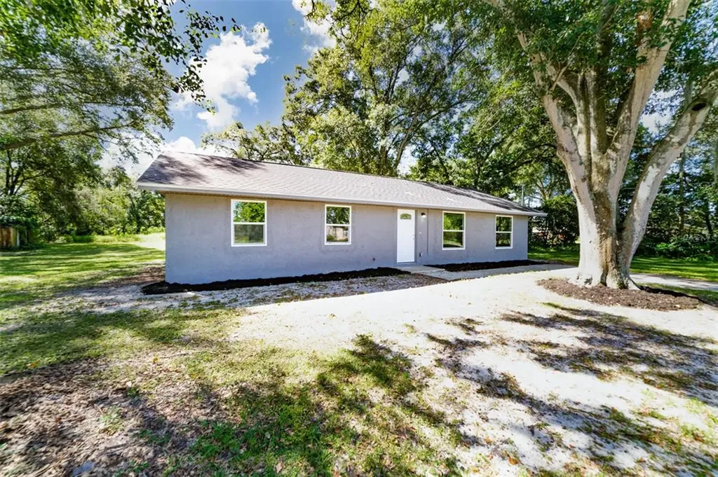 2621 Keysville Drive Lithia FL 33547