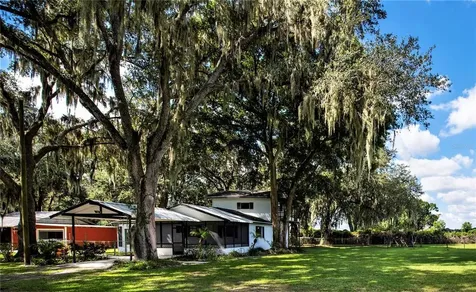 3211 English Road Plant City FL 33567