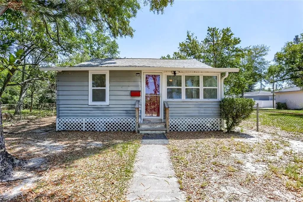1426 Erie Street S St Petersburg FL 33712