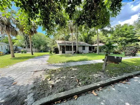 1817 Edgewater Drive Sarasota FL 34234