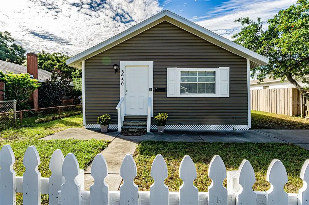 3950 10th Avenue S St Petersburg FL 33711