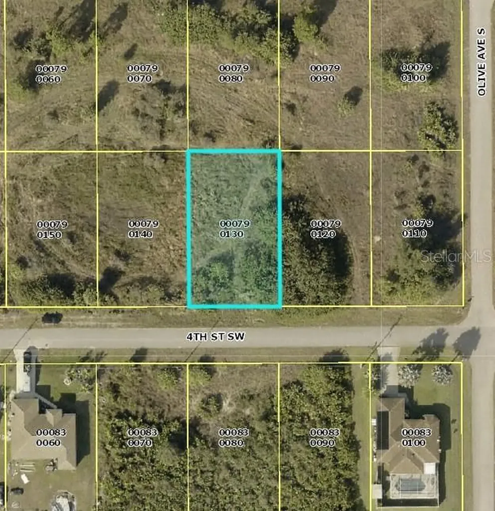 3204 4th Street SW Lehigh Acres FL 33976
