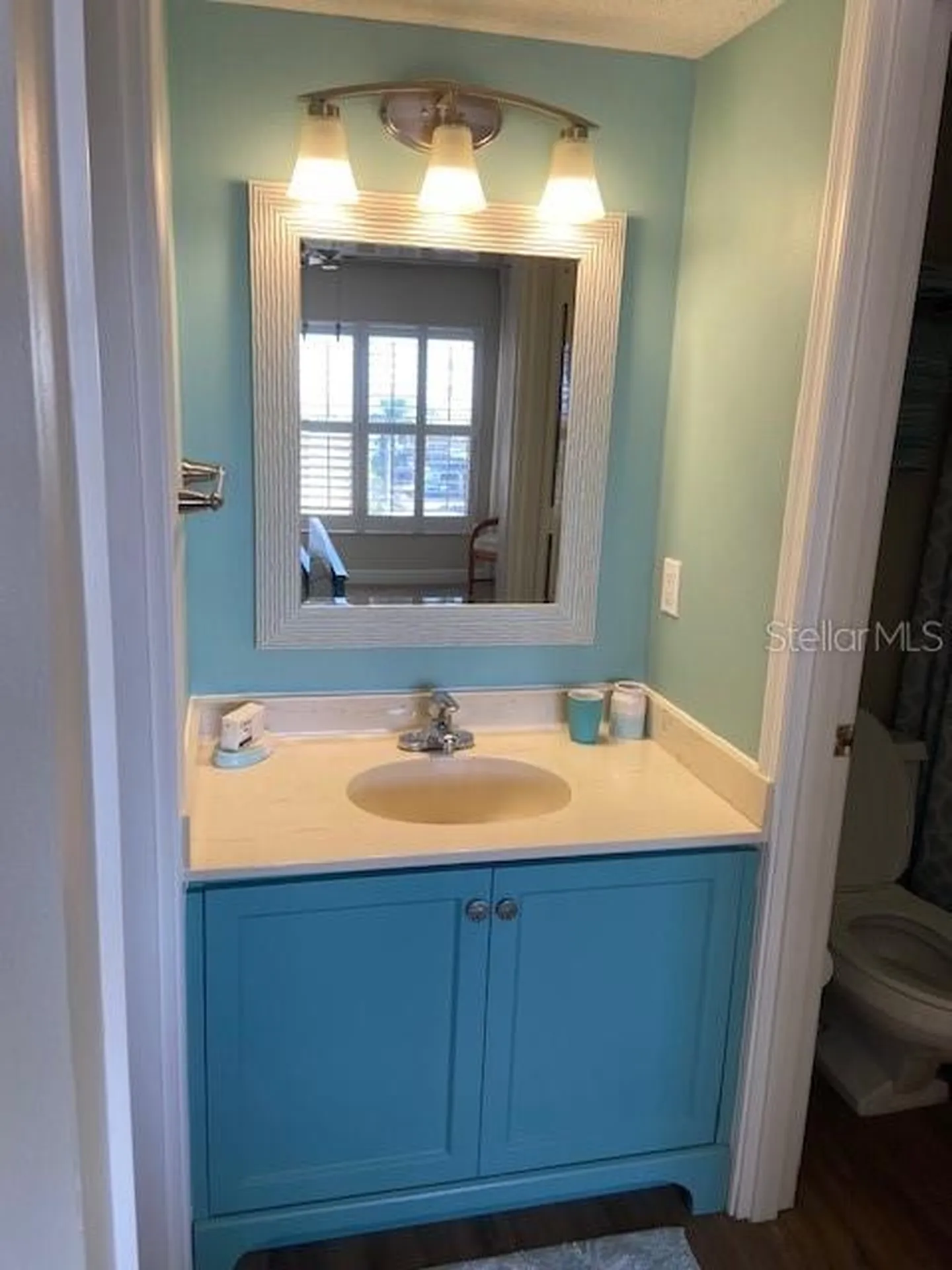 1001 Benjamin Franklin Drive Sarasota FL 34236