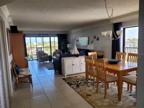 1001 Benjamin Franklin Drive Sarasota FL 34236