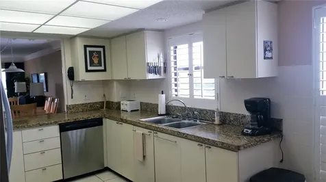 1001 Benjamin Franklin Drive Sarasota FL 34236