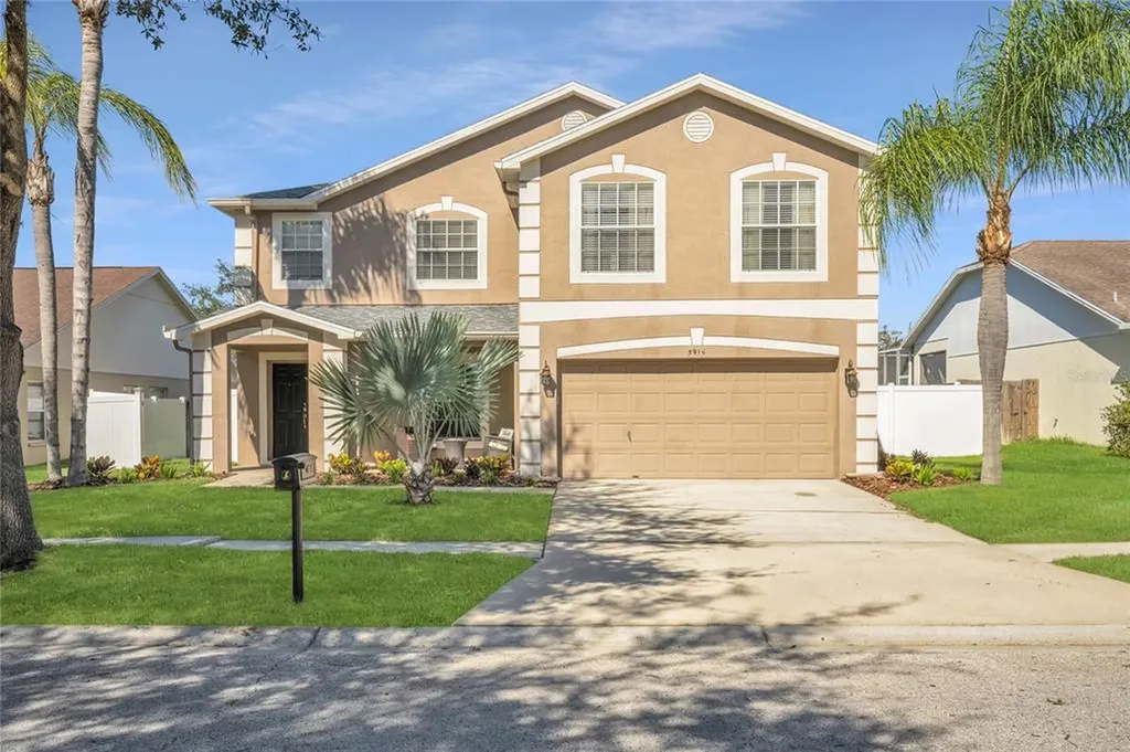 5914 Falconwood Place Lithia FL 33547