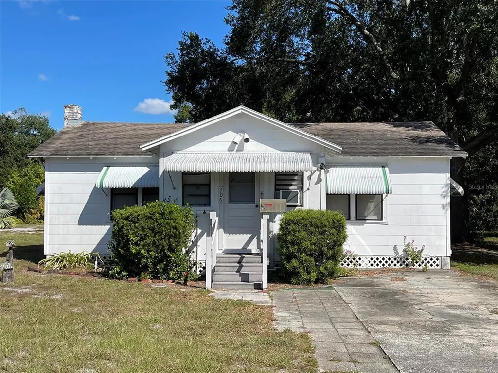 706 E Lowell Street Lakeland FL 33805