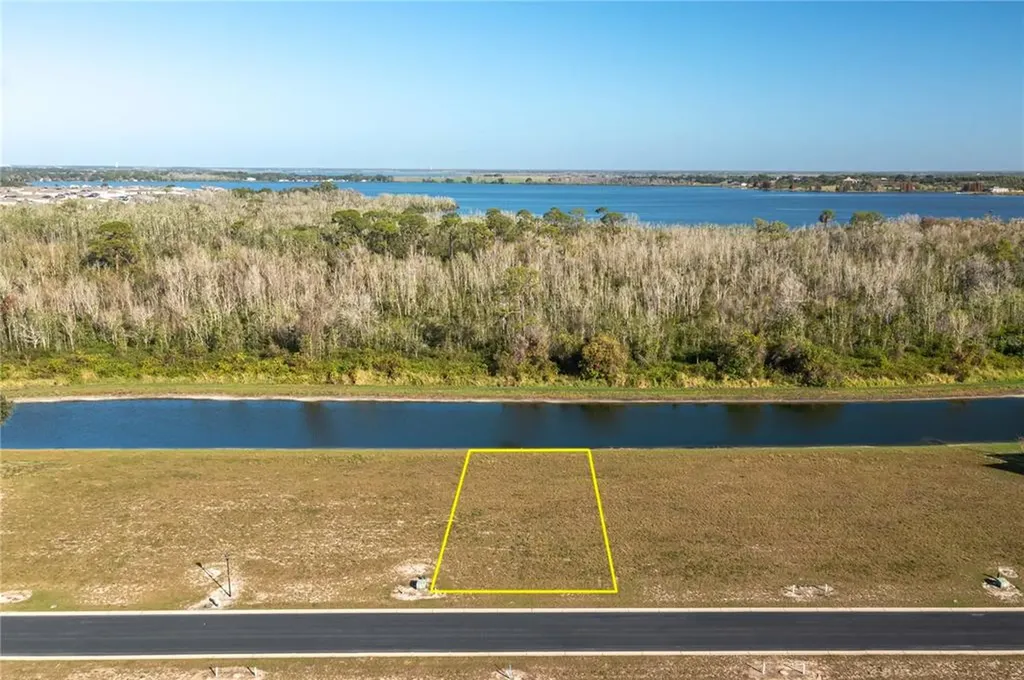 357 Adams View Lane Auburndale FL 33823