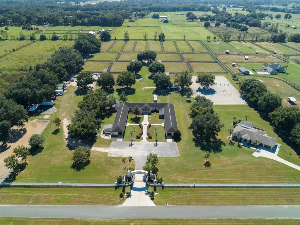 1000 NE 105th Lane Anthony FL 32617