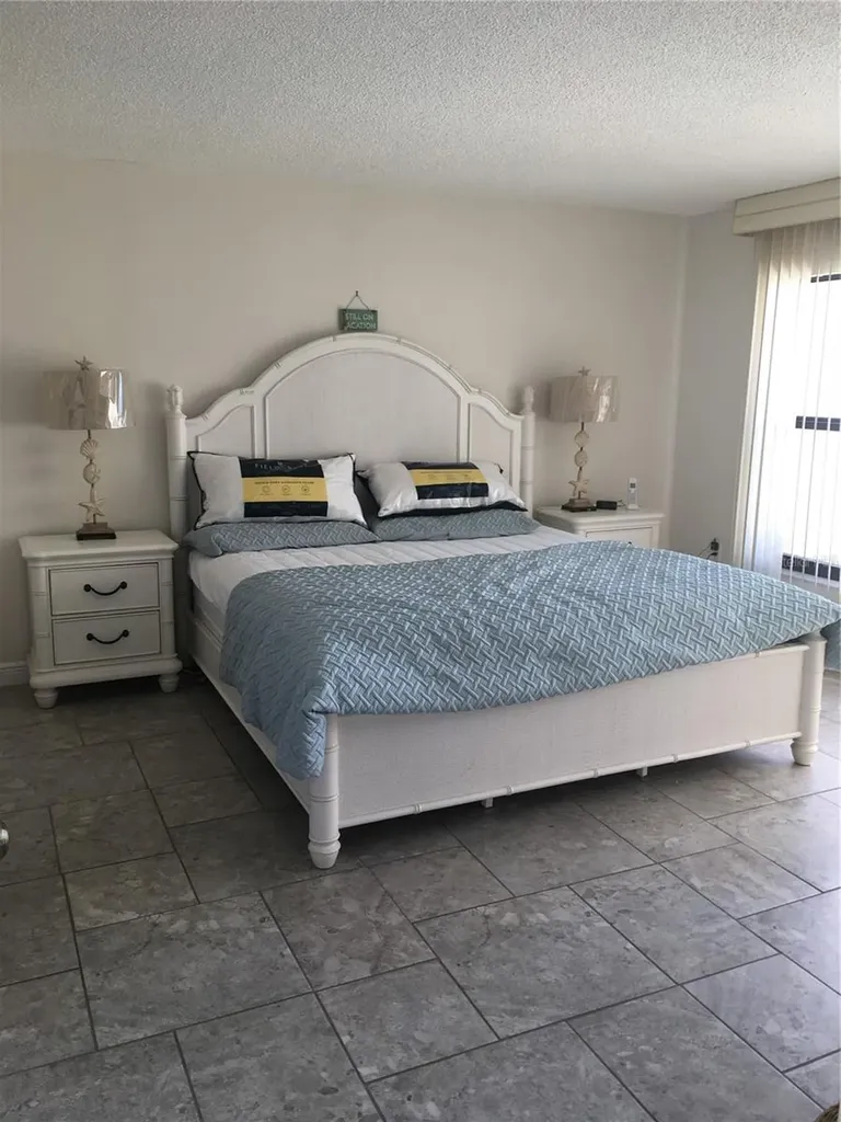 Sarasota FL 34236