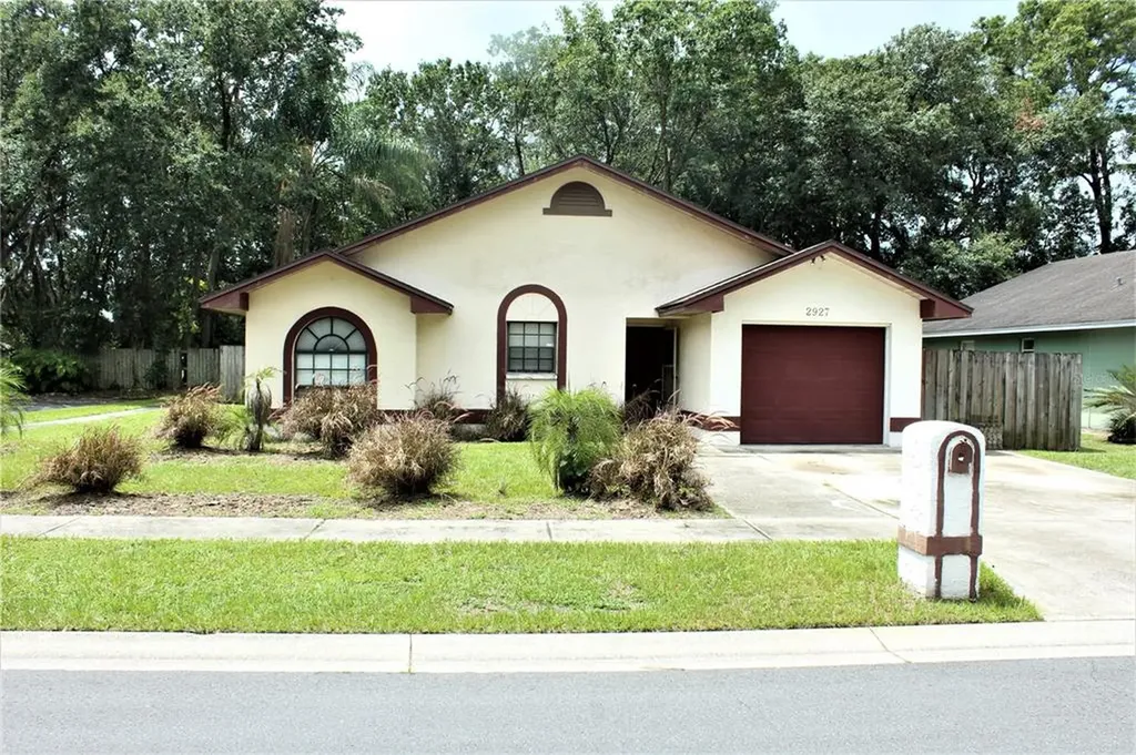 2927 Wilder Creek Circle Plant City FL 33566