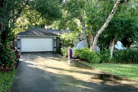 216 Carpenter Avenue Osteen FL 32764