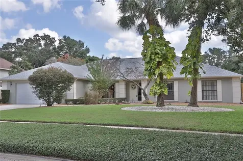 18213 Clear Lake Drive Lutz FL 33548