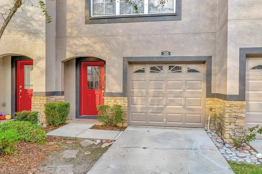 2535 Middleton Grove Drive Brandon FL 33511