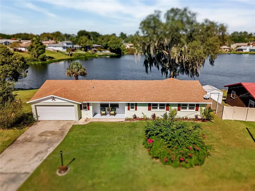 22 Wisteria Drive Debary FL 32713