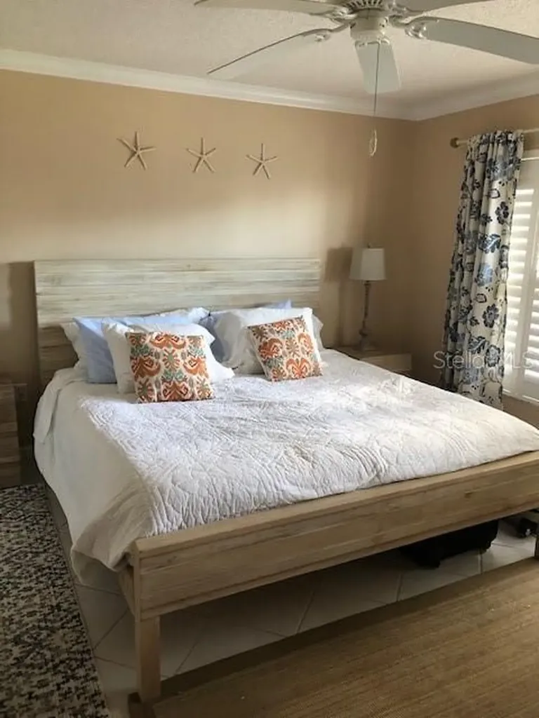 1001 Benjamin Franklin Drive Sarasota FL 34236