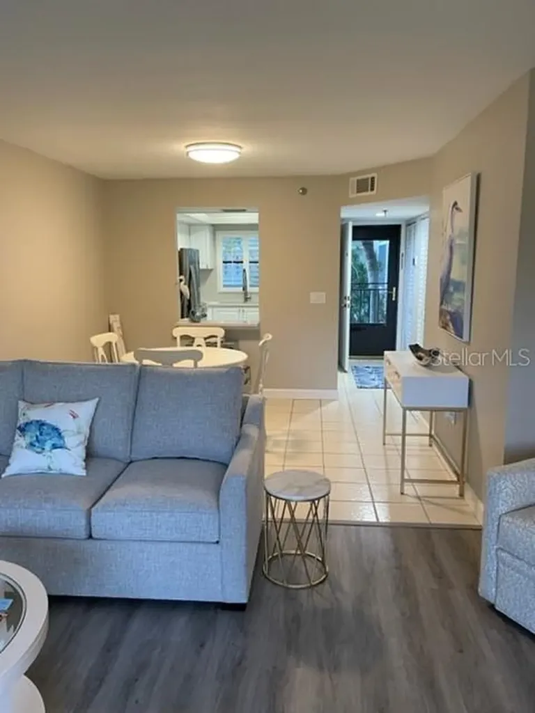 1001 Benjamin Franklin Drive Sarasota FL 34236