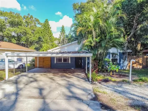 5320 S Russell Street Tampa FL 33611