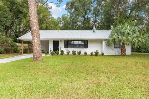 25022 NW 2nd Avenue Newberry FL 32669