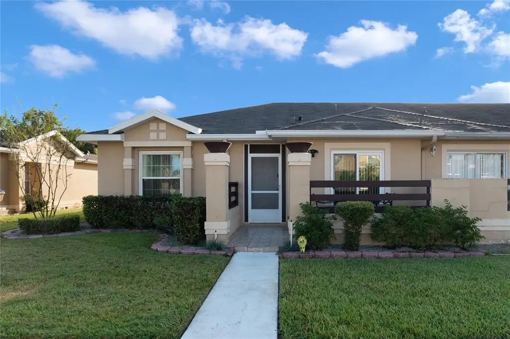 3374 Sandy Shore Lane Kissimmee FL 34743