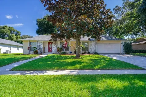 613 Newport Avenue Altamonte Springs FL 32701