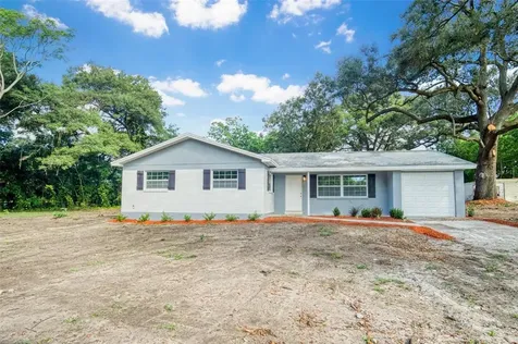 2005 S Parsons Avenue Seffner FL 33584