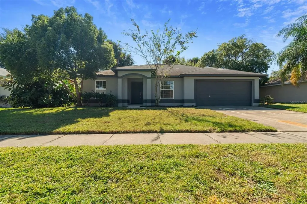 621 Clairmont Lane South Daytona FL 32119