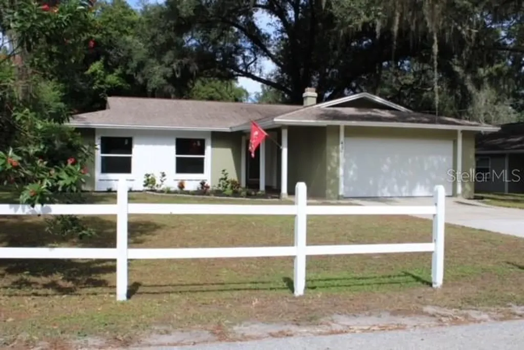 412 2nd Avenue SE Lutz FL 33549