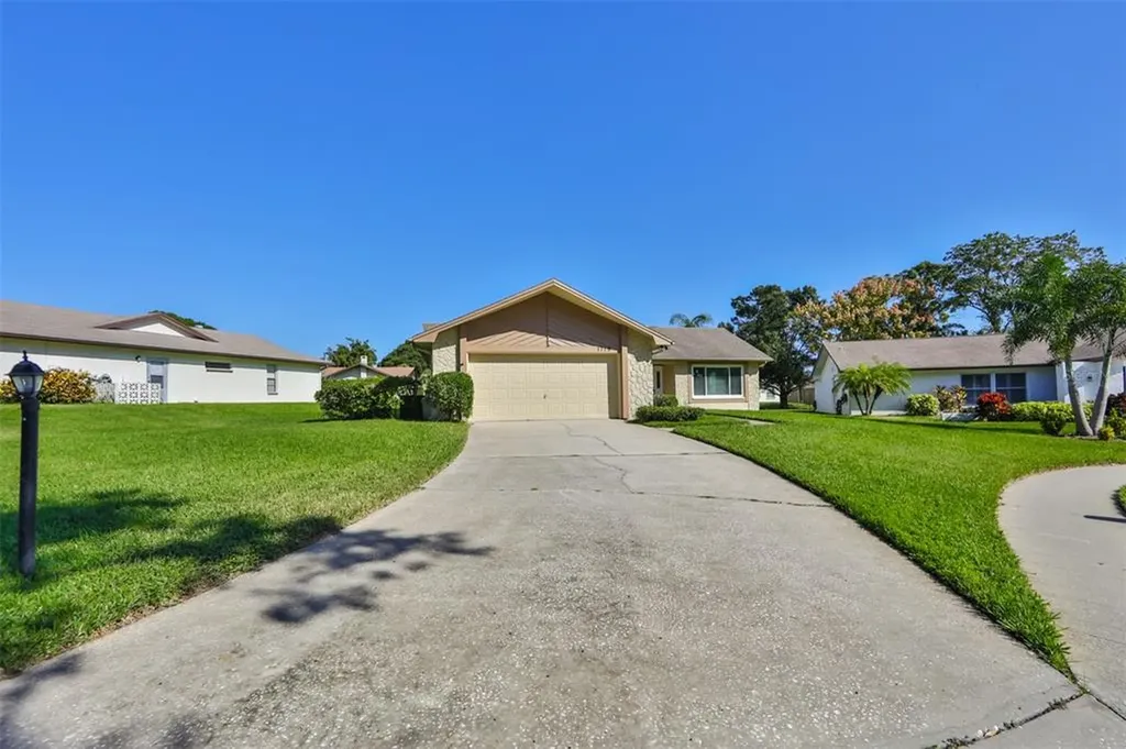 1719 Aberdeen Court Palm Harbor FL 34684